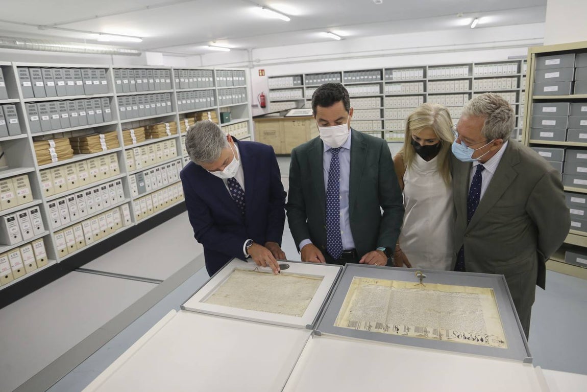 Inauguración del Archivo General de Andalucía en Sevilla