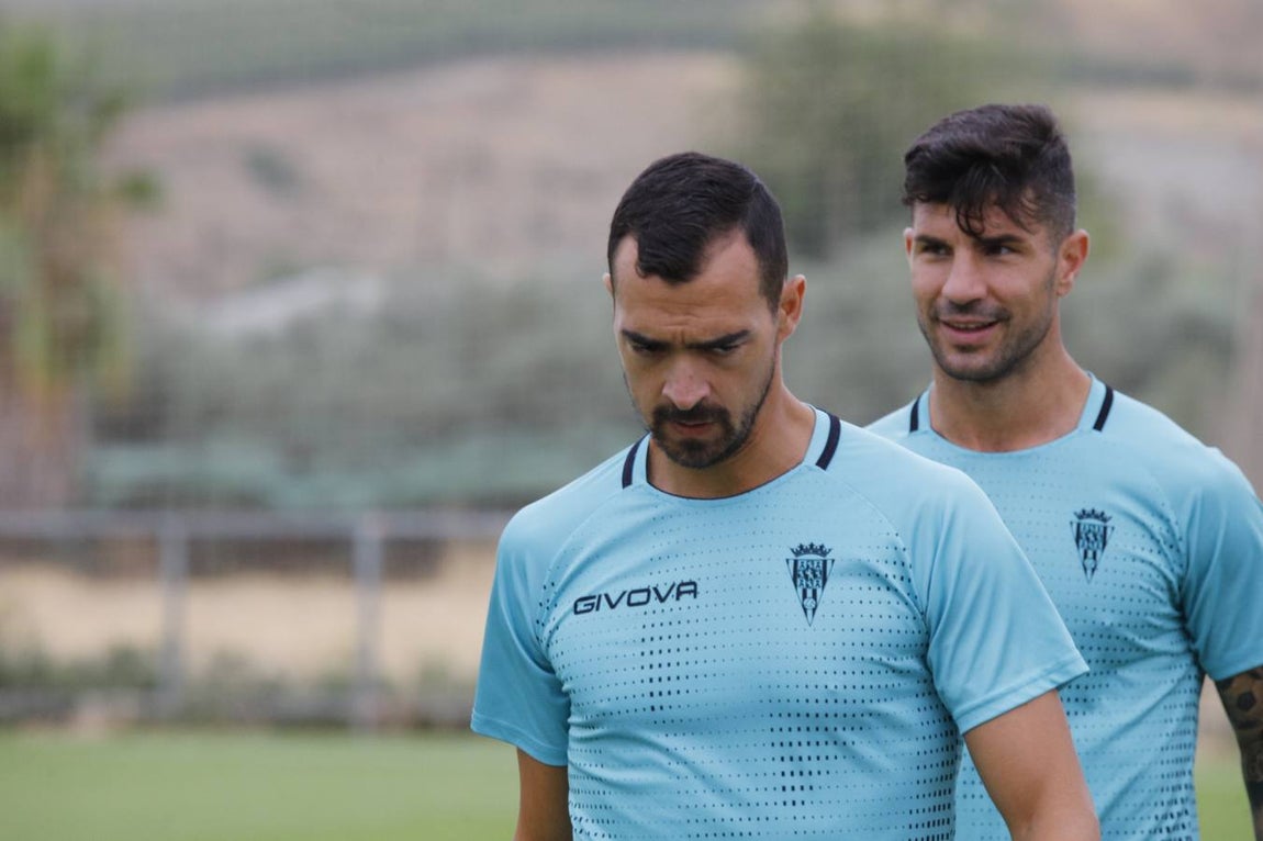 El entrenamiento del Córdoba CF en la festividad de la Virgen de la Fuensanta, en imágenes