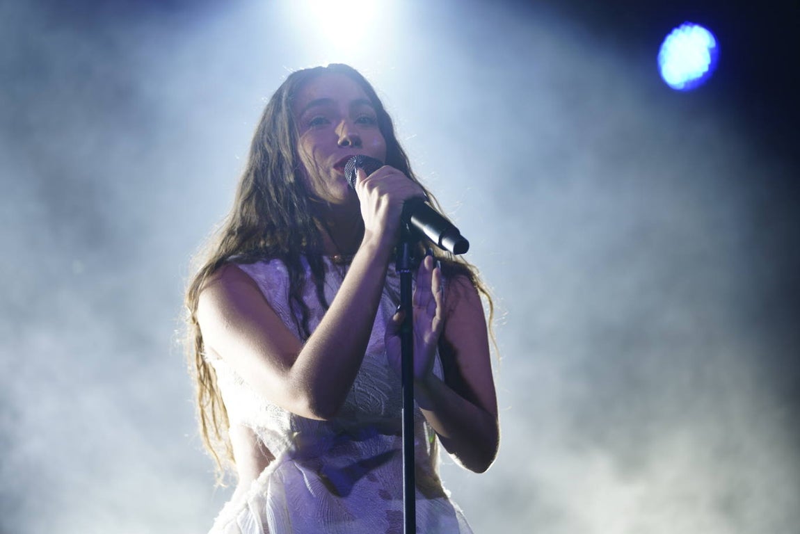 En imágenes, el concierto de María José Llergo en Pozoblanco