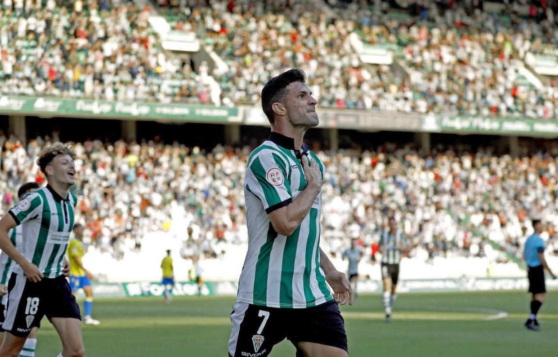 Las mejores imágenes del Córdoba CF - Cádiz B