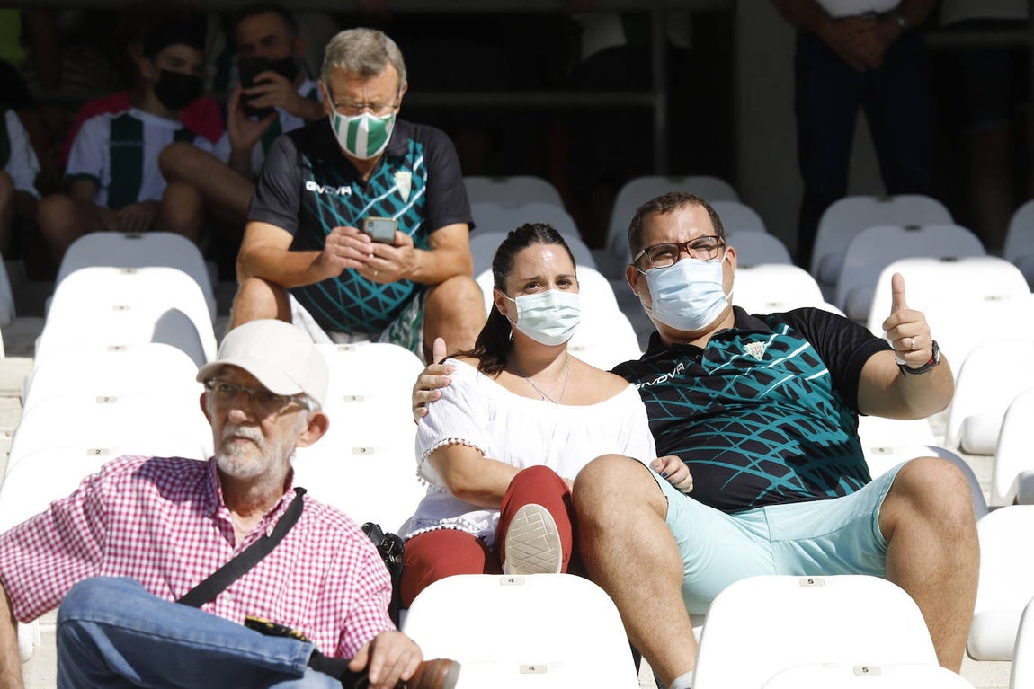 La alegría del Arcángel en la cuarta victoria del Córdoba CF ante el Don Benito