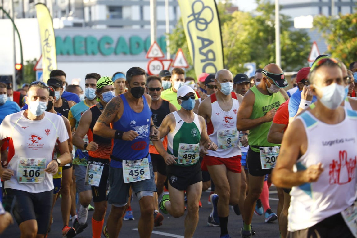 La media maratón Córdoba-Almodóvar, en imágenes