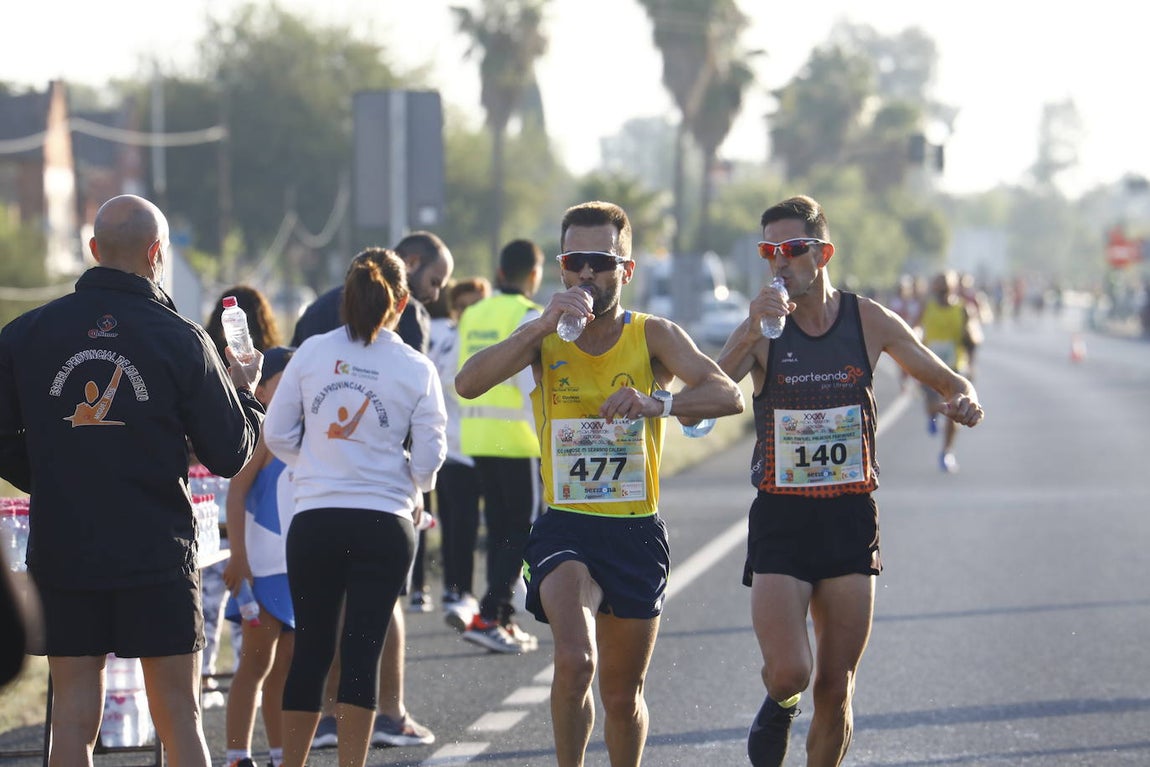 La media maratón Córdoba-Almodóvar, en imágenes