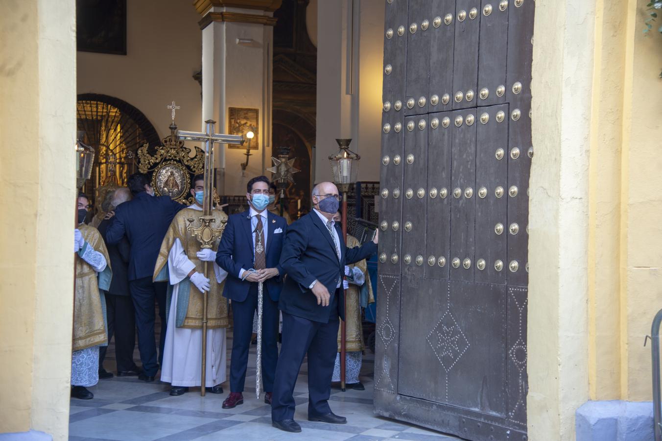 Las imágenes de la procesión de la Virgen de la Cabeza y la Esperanza Divina Enfermera