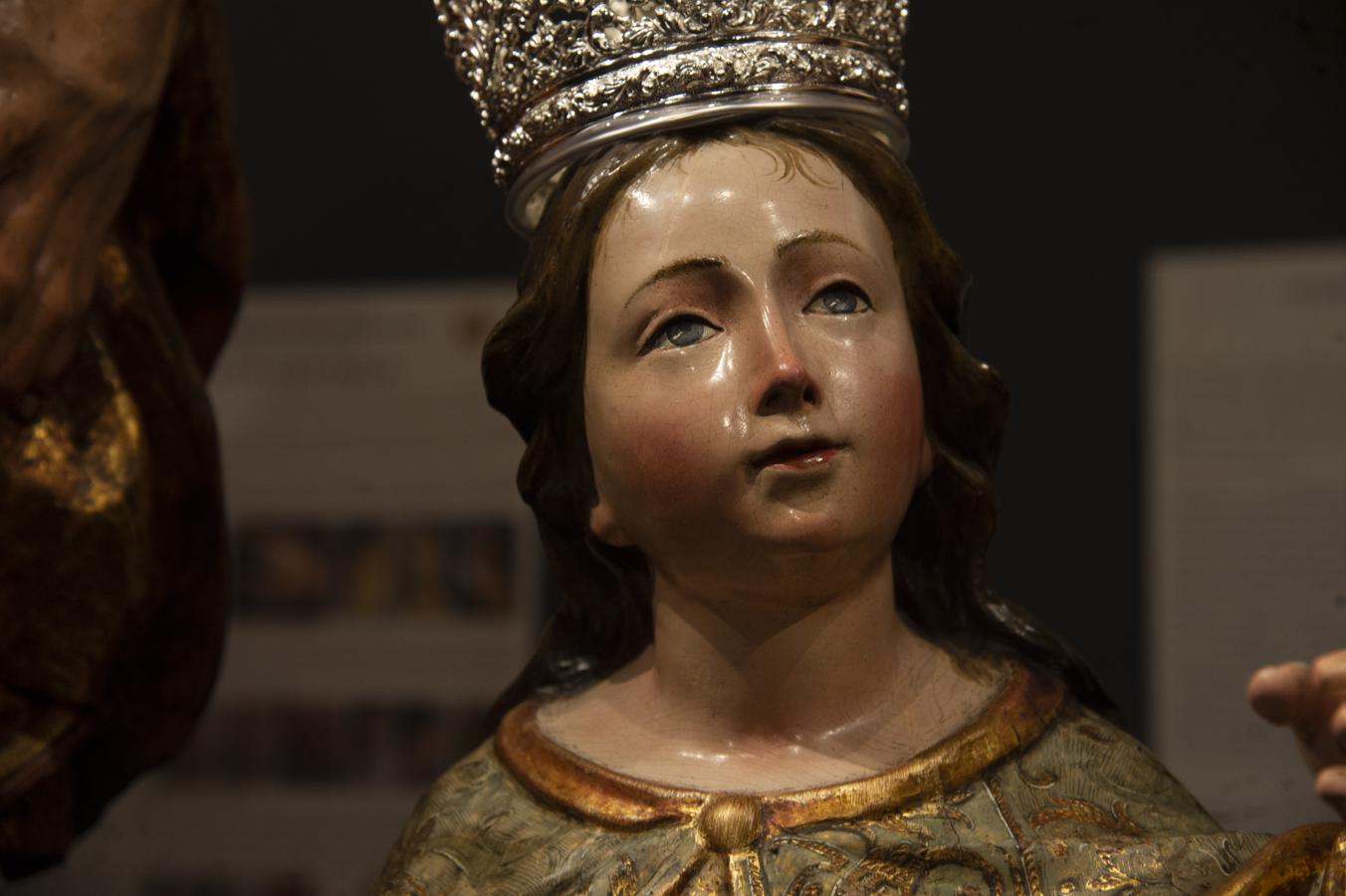 Imágenes de la restauración del misterio de la Sagrada Familia de la hermandad de la O