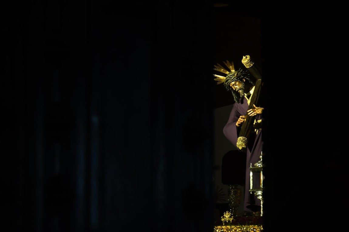 Las imágenes del Gran Poder en la parroquia de la Blanca Paloma