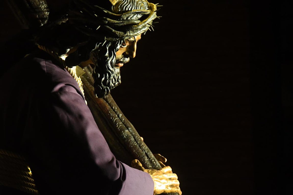 Las imágenes del Gran Poder en la parroquia de la Blanca Paloma