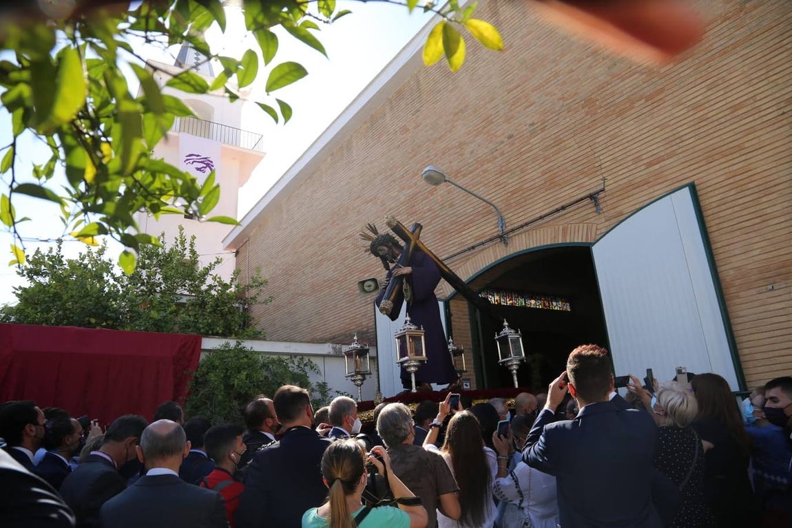 El Señor del Gran Poder, a su llegada a la parroquia de Nuestra Señora de la Candelaria