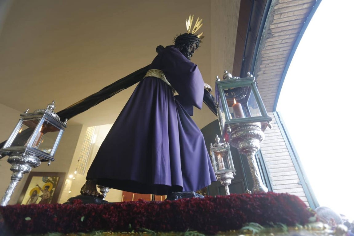 El Señor del Gran Poder, a su llegada a la parroquia de Nuestra Señora de la Candelaria