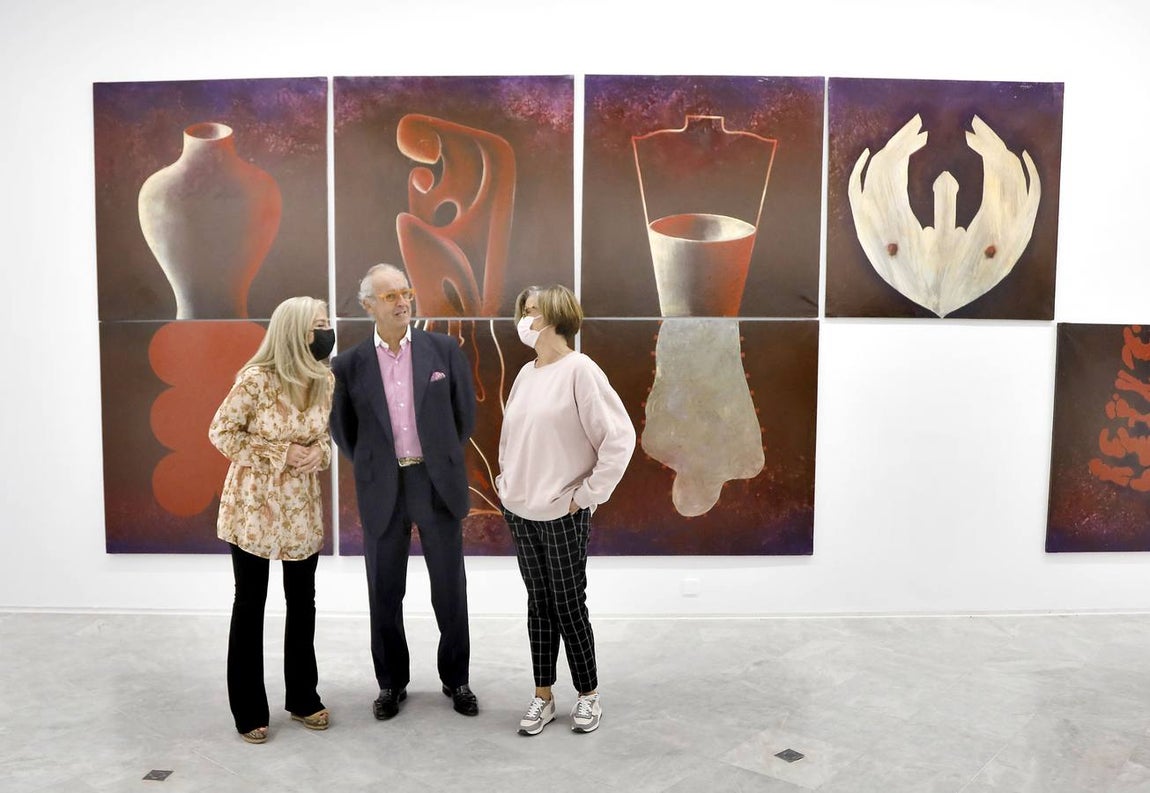 La exposición &#039;La Máquina Española&#039; revisa en el CAAC el impacto de la galería andaluza en el arte español de los 80