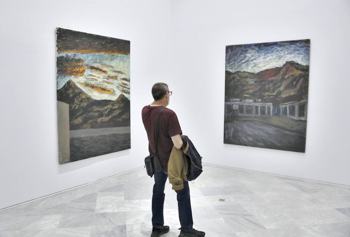 La exposición &#039;La Máquina Española&#039; revisa en el CAAC el impacto de la galería andaluza en el arte español de los 80