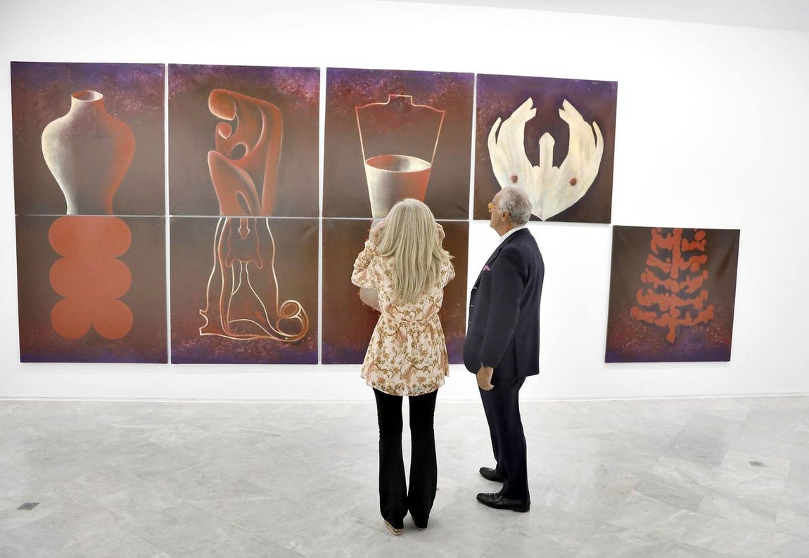 La exposición &#039;La Máquina Española&#039; revisa en el CAAC el impacto de la galería andaluza en el arte español de los 80