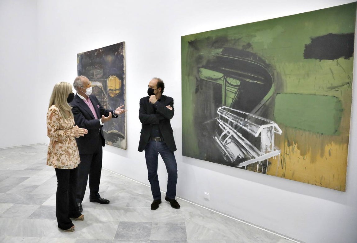 La exposición &#039;La Máquina Española&#039; revisa en el CAAC el impacto de la galería andaluza en el arte español de los 80