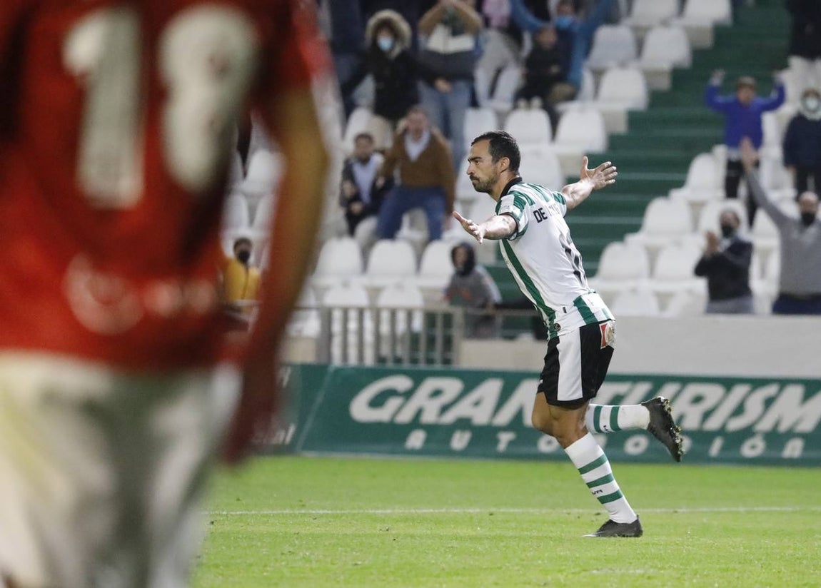 Las mejores imágenes de la victoria del Córdoba CF ante la UD Montijo (3-1)
