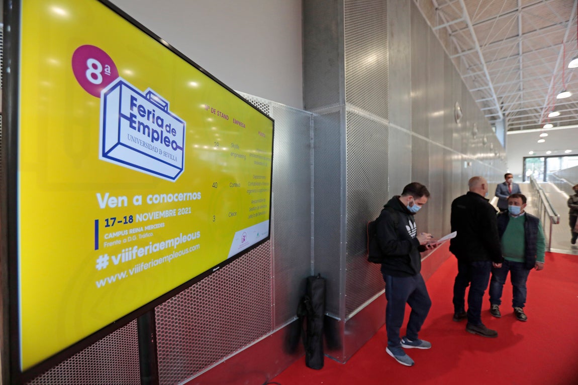 Se buscan universitarios en Sevilla para trabajar en el extranjero