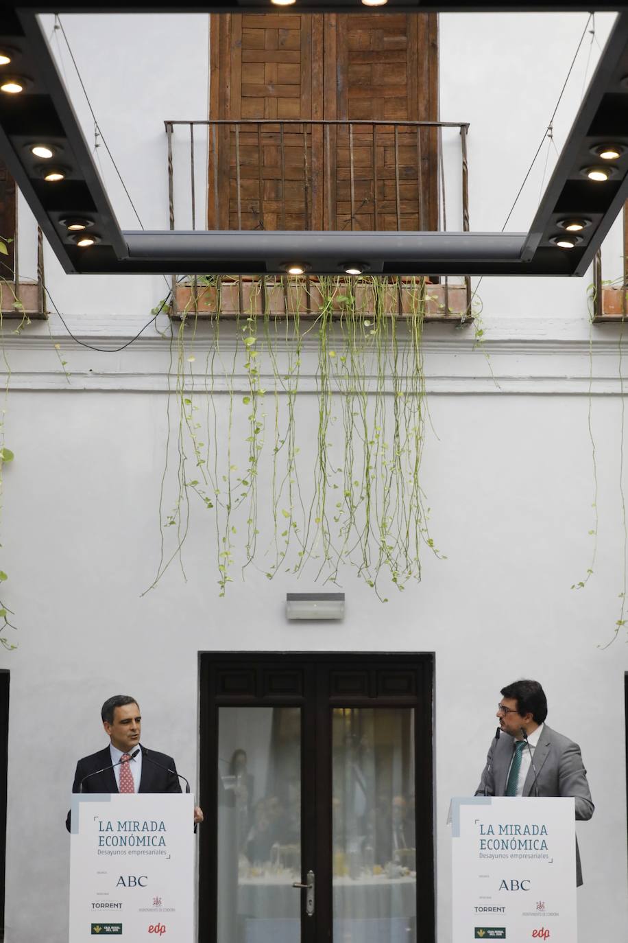 En imágenes, Javier García, presidente del Sareb, en La Mirada Económica de ABC Córdoba
