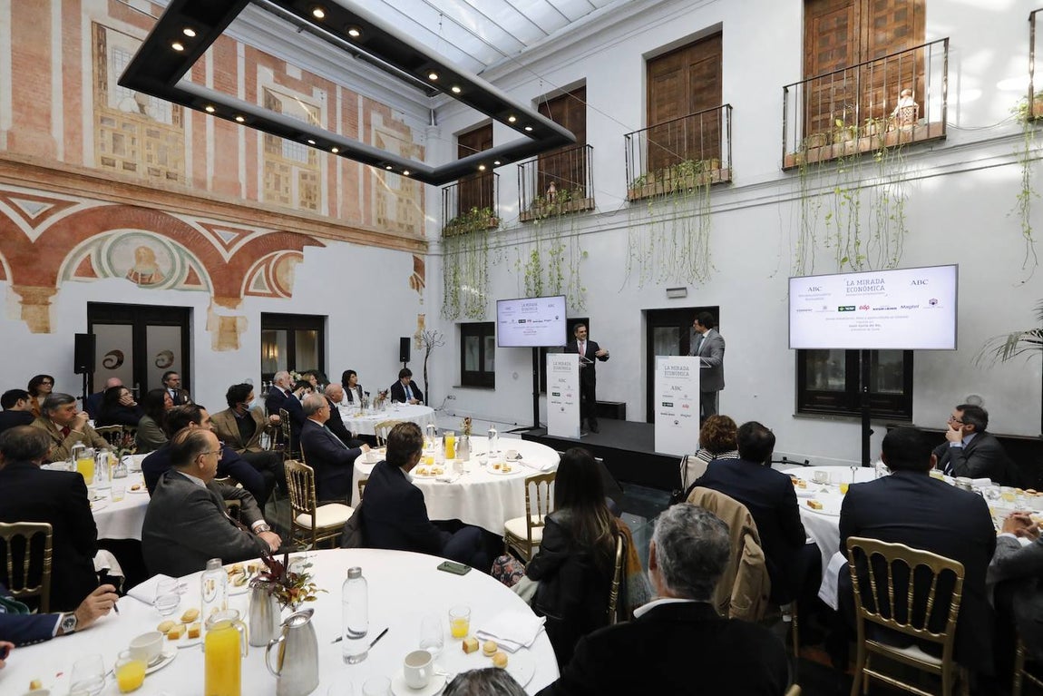 En imágenes, Javier García, presidente del Sareb, en La Mirada Económica de ABC Córdoba