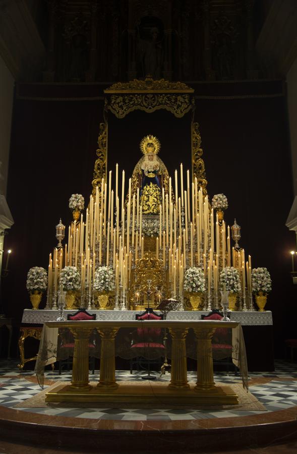 Imágenes del altar extraordinario de la Virgen del Refugio de San Bernardo