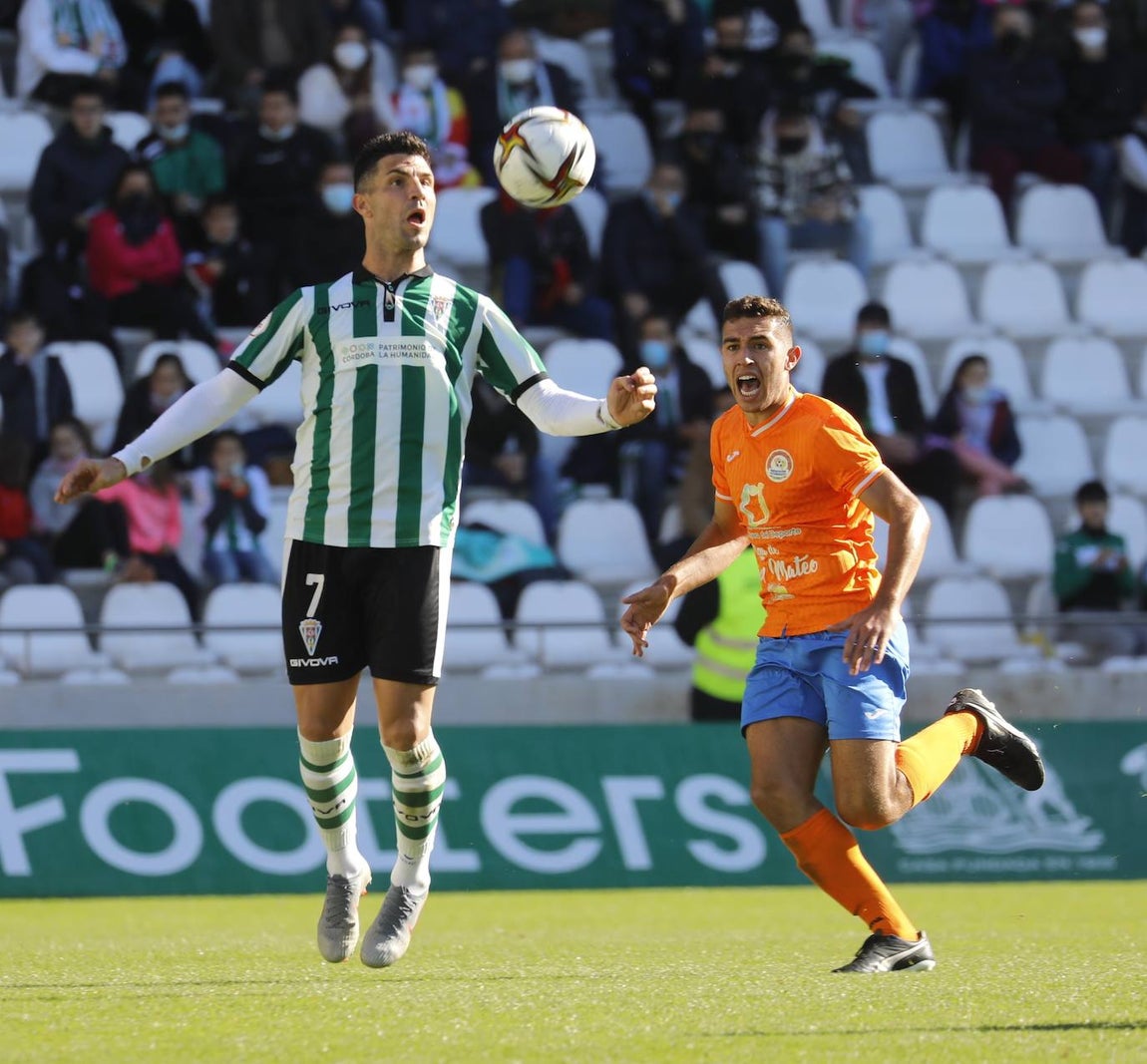 La goleada del Córdoba CF al Panadería Pulido San Mateo, en imágenes