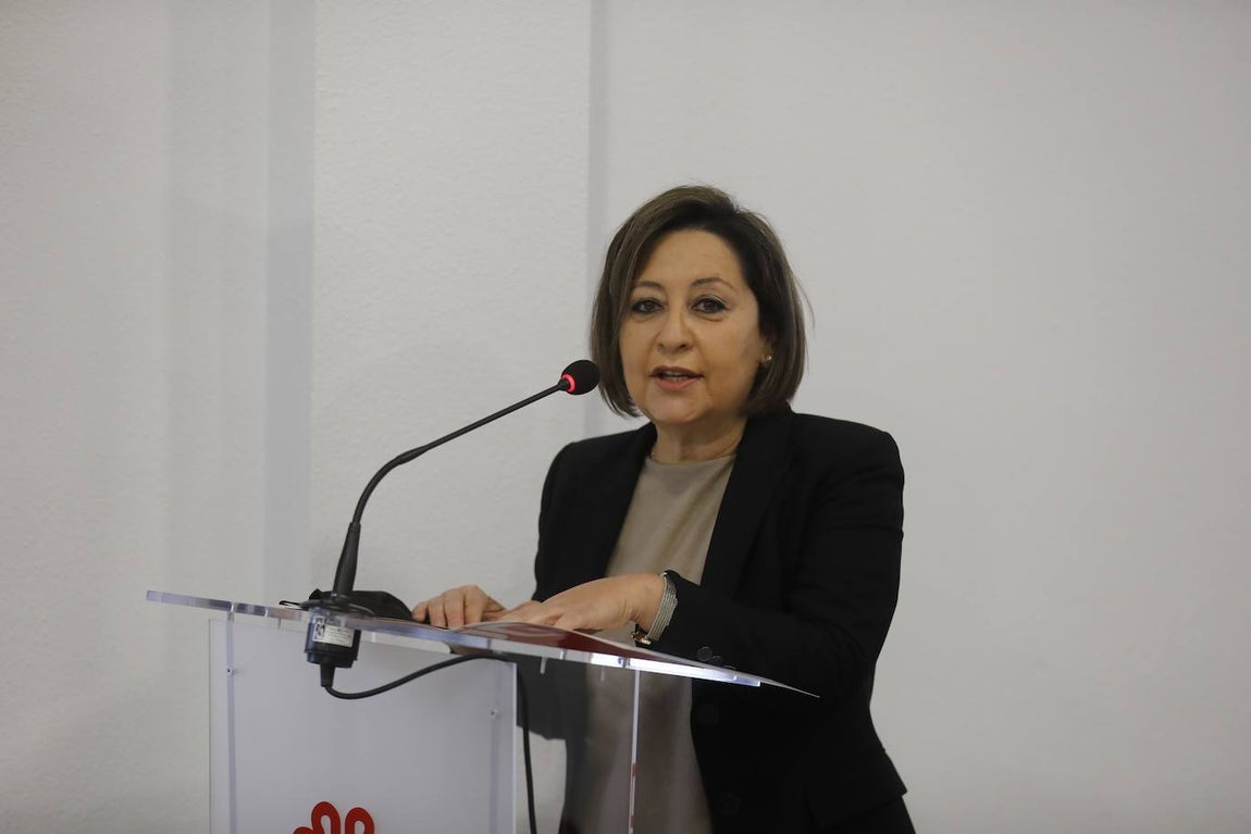 La casa de acogida Madre del Redentor de Córdoba, en imágenes