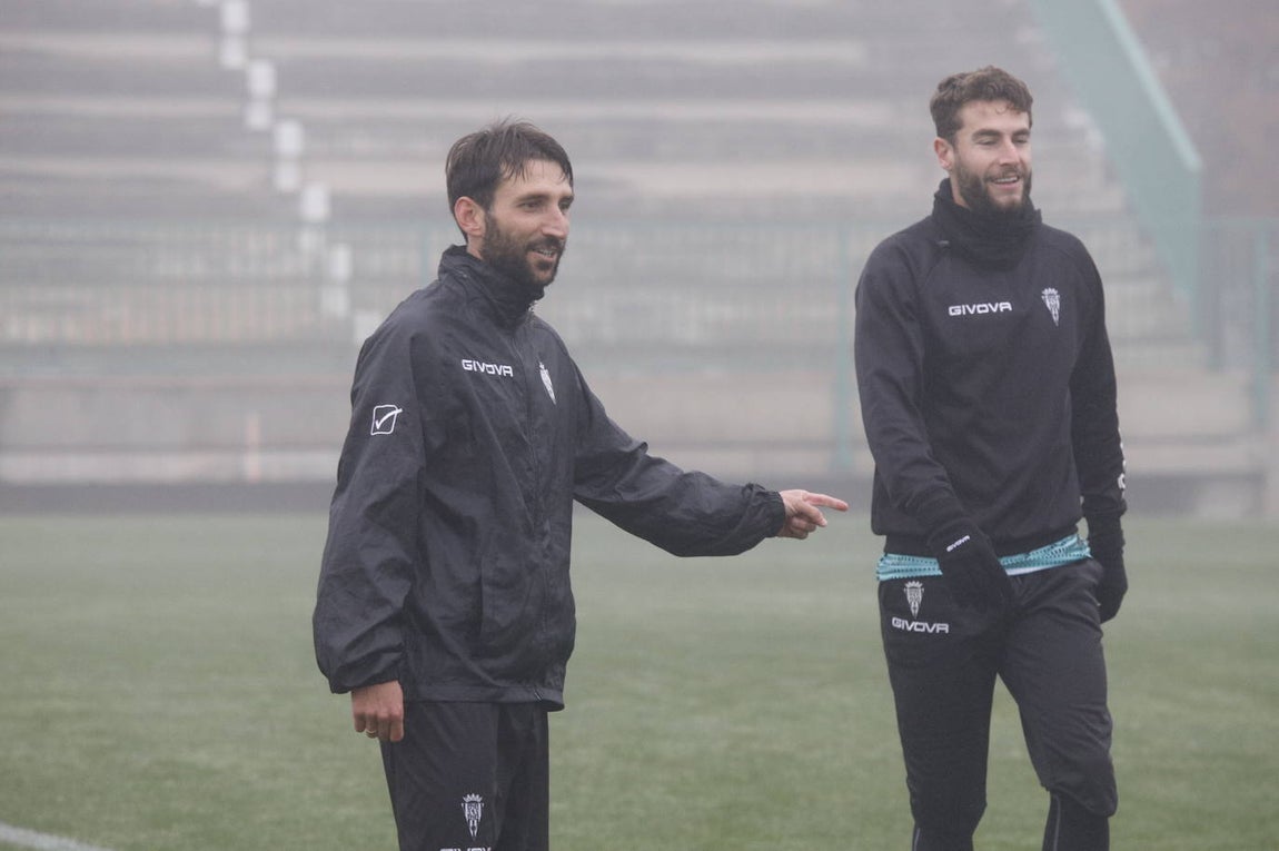 El primer entrenamiento del Córdoba CF en 2022, en imágenes