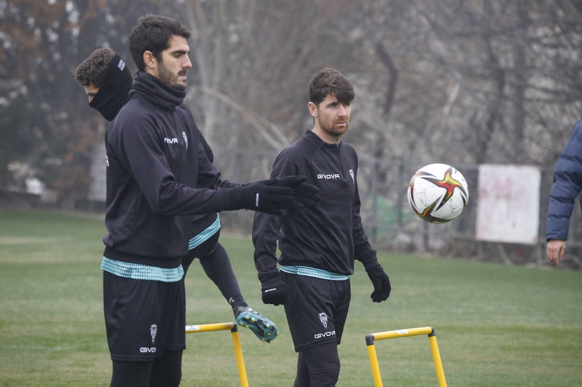 El primer entrenamiento del Córdoba CF en 2022, en imágenes