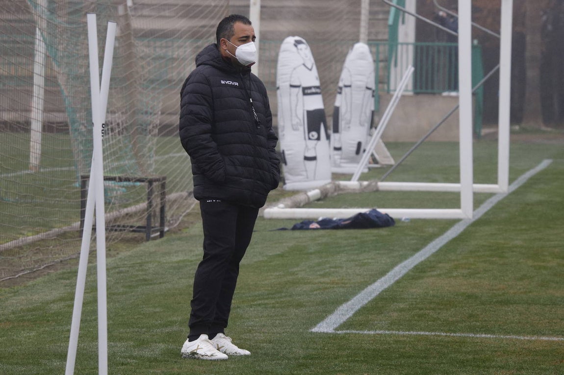 El primer entrenamiento del Córdoba CF en 2022, en imágenes