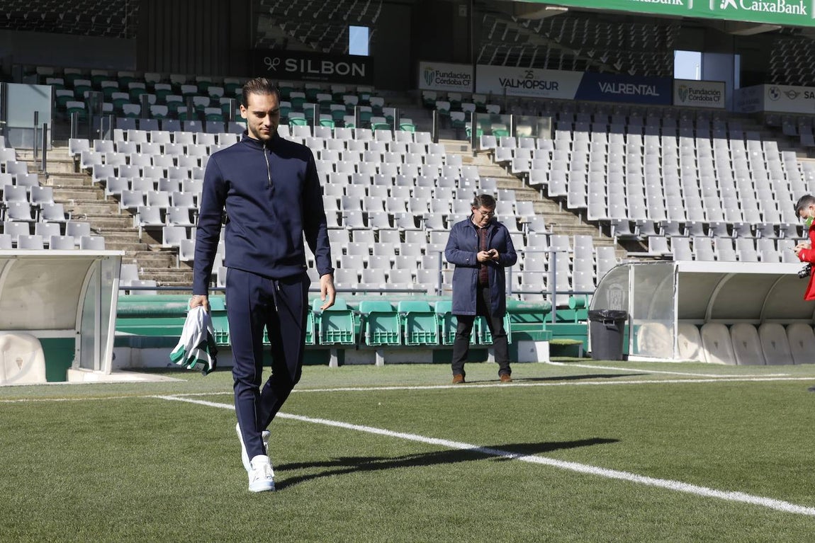 Las mejores imágenes de la presentación de Gudelj en el Córdoba CF