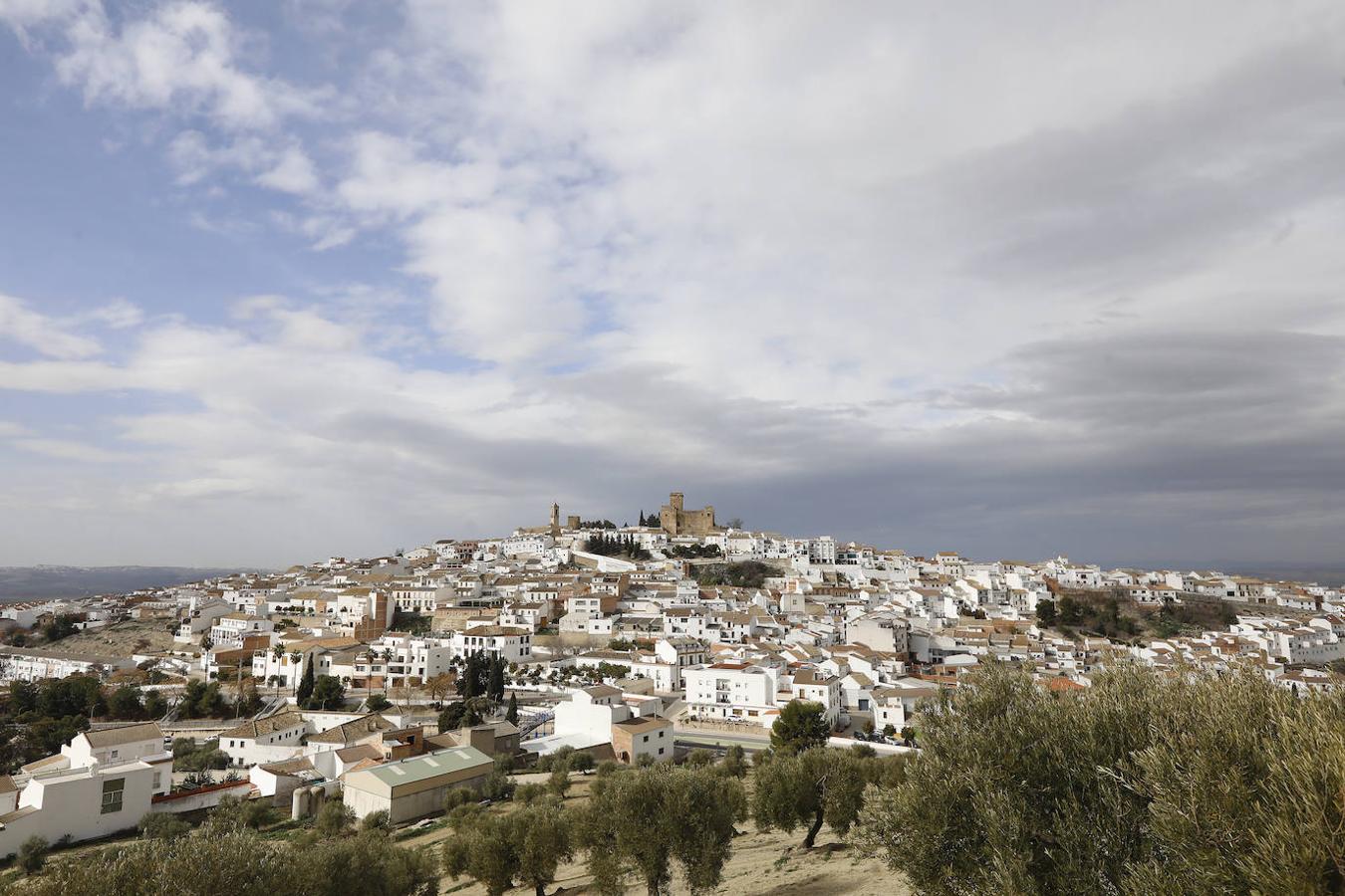 ABC entra en el Castillo de Espejo, en imágenes