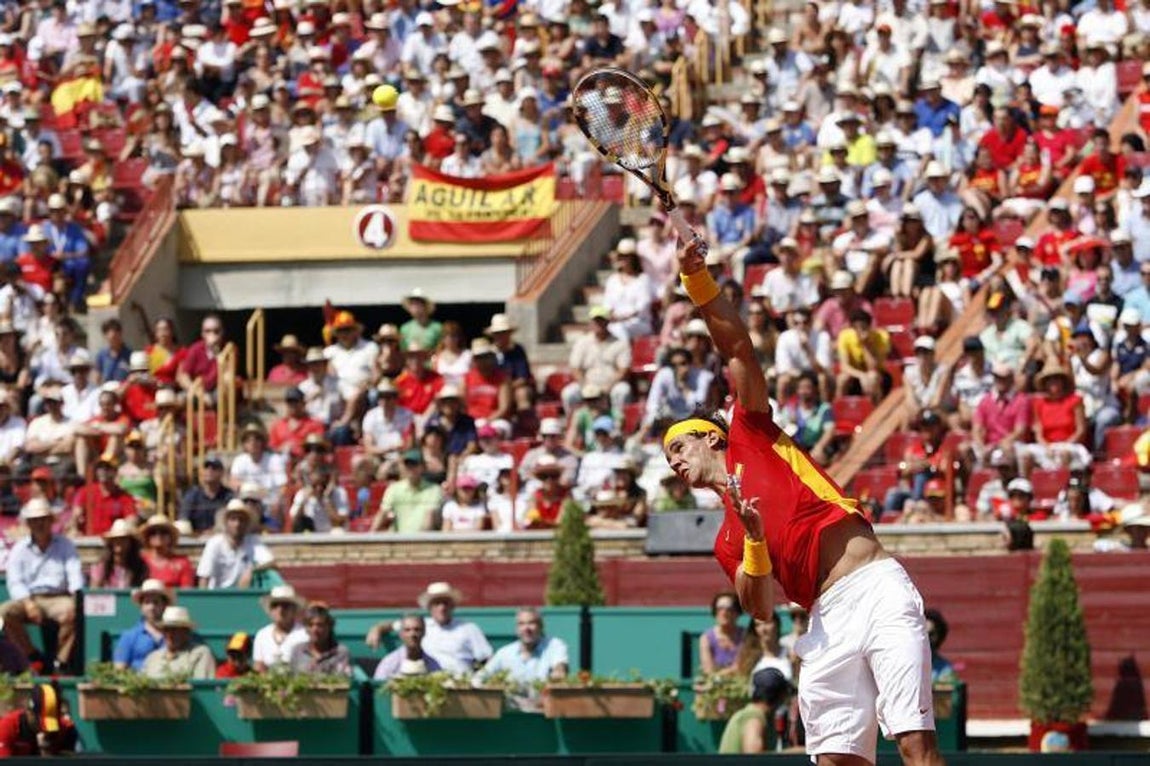 Rafa Nadal en la Copa Davis de 2011 en Córdoba, en imágenes