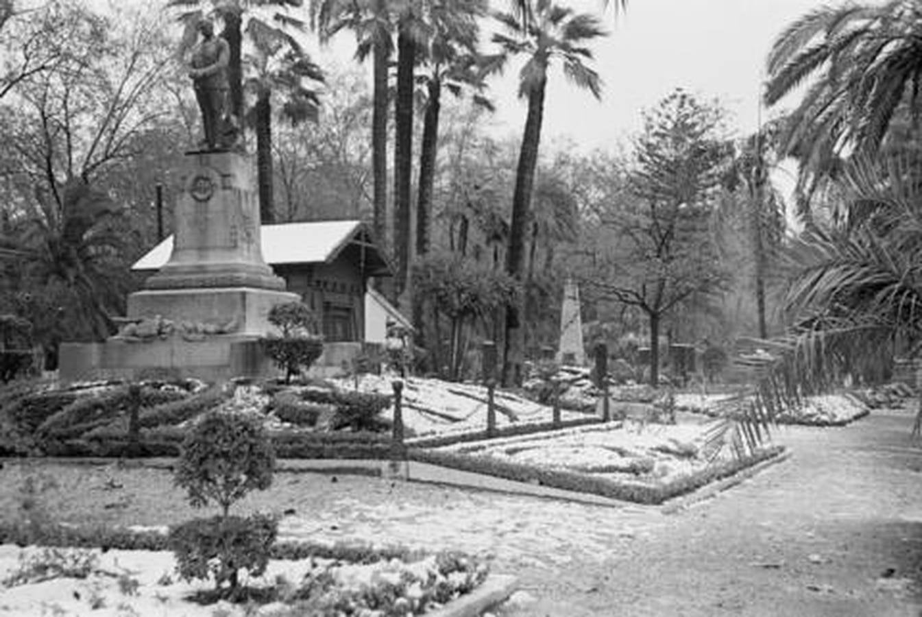 En imágenes, la insólita nevada que cayó sobre Málaga en 1954