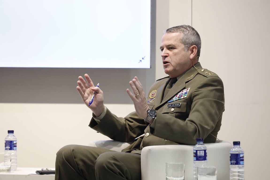 El Foro de ABC Córdoba sobre la Base Logística, en imágenes (II)