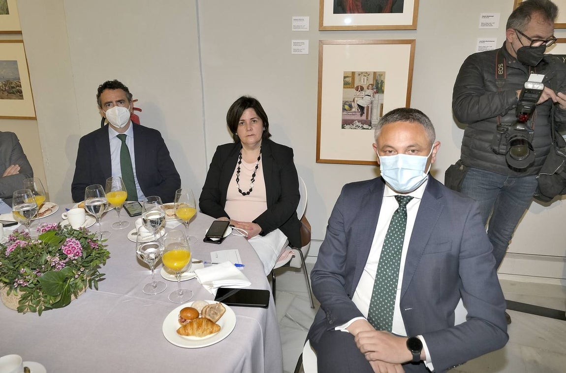 J.M. SERRANO / ROCÍO RUZ