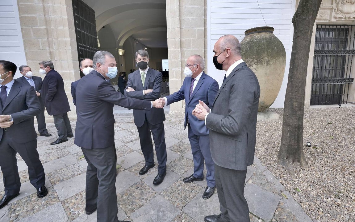 J.M. SERRANO / ROCÍO RUZ