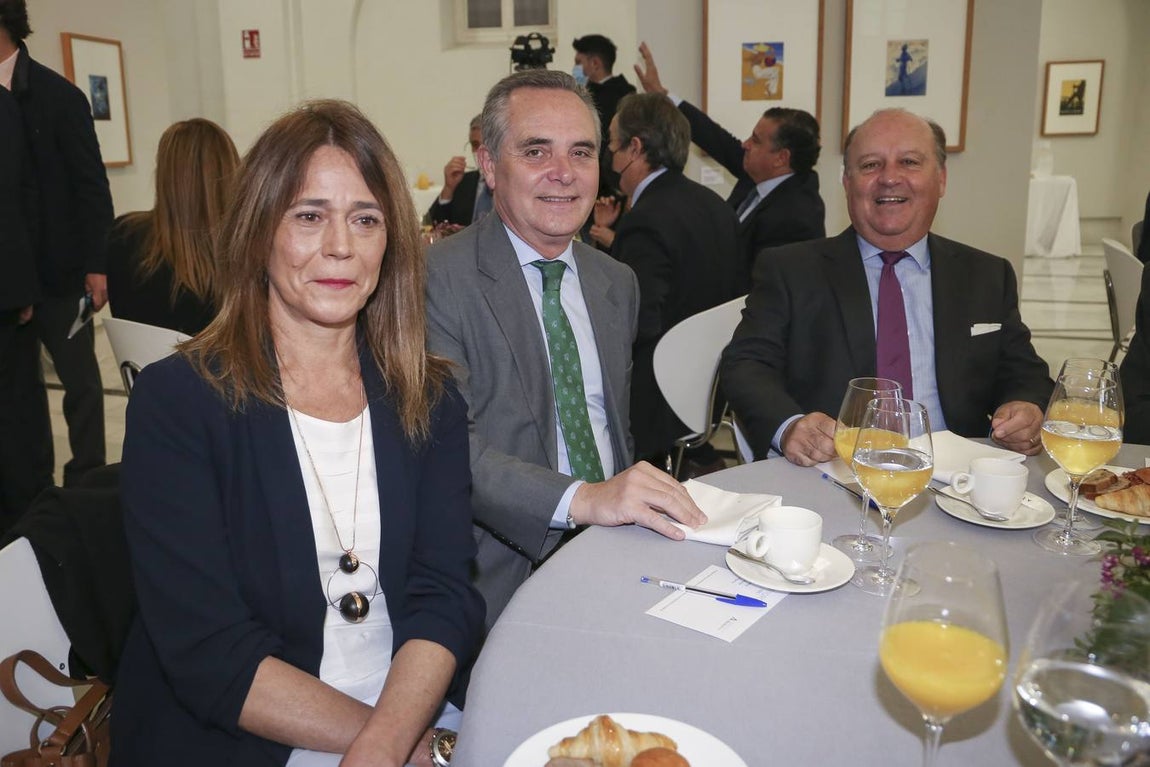 J.M. SERRANO / ROCÍO RUZ