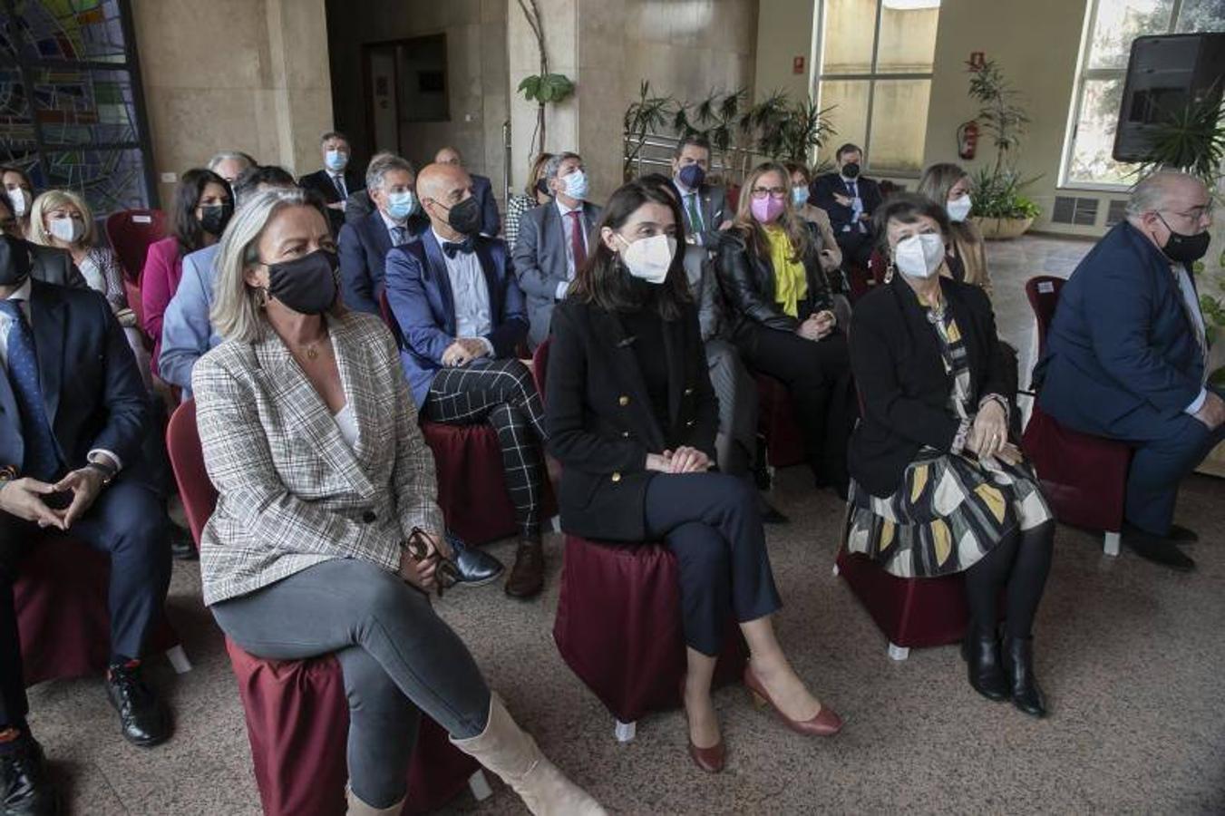 Justicia entrega en Córdoba la prestigiosa Cruz de San Reimundo de Peñafort a juristas destacados