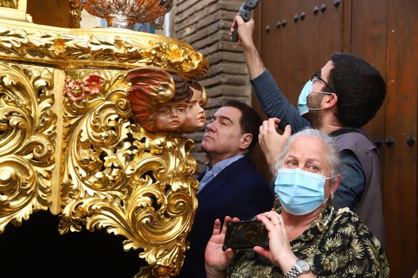 Jueves Santo | El clasicismo de la procesión de las Angustias de Córdoba, en imágenes