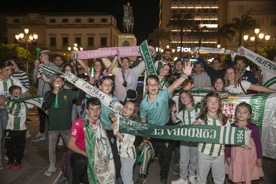 La fiesta del ascenso del Córdoba CF en las Tendillas, en imágenes