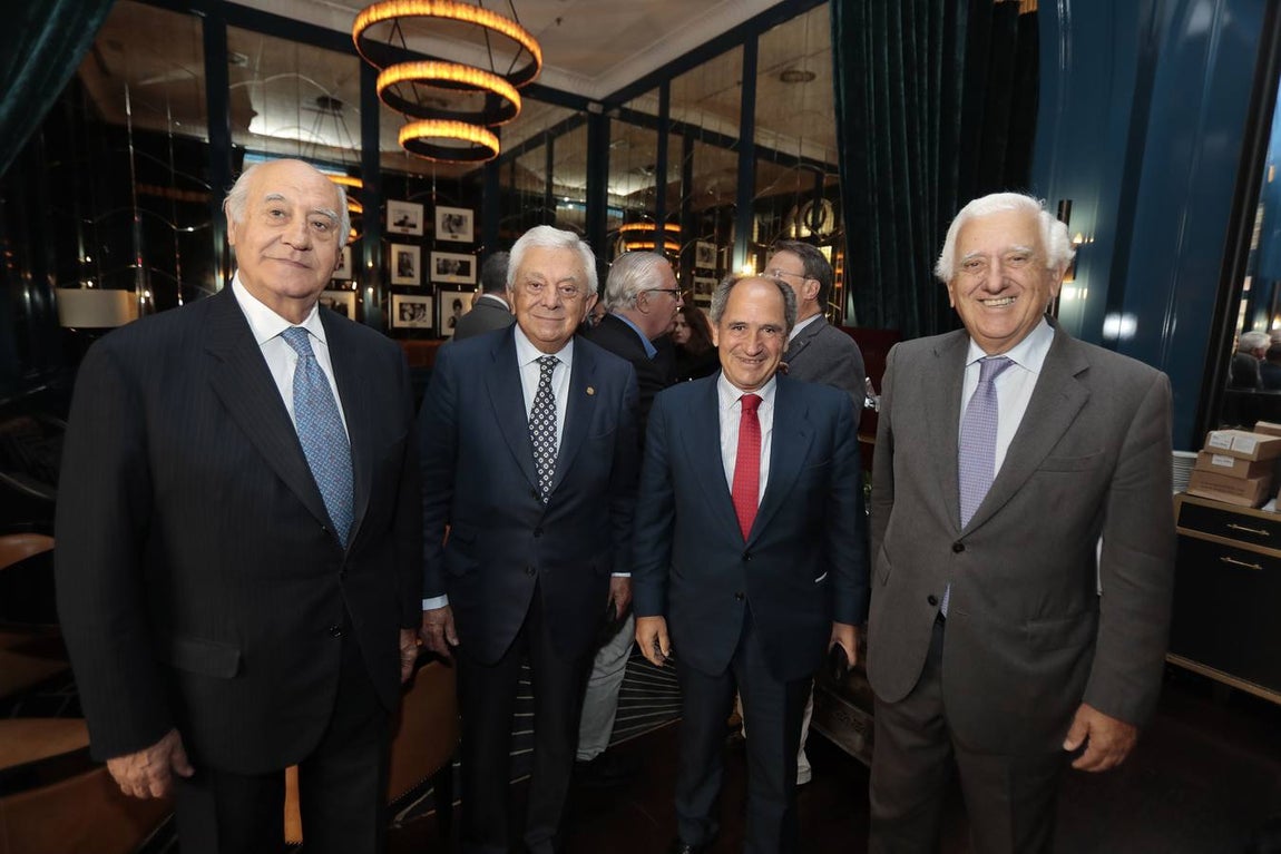 RAÚL DOBLADO / ROCÍO RUZ