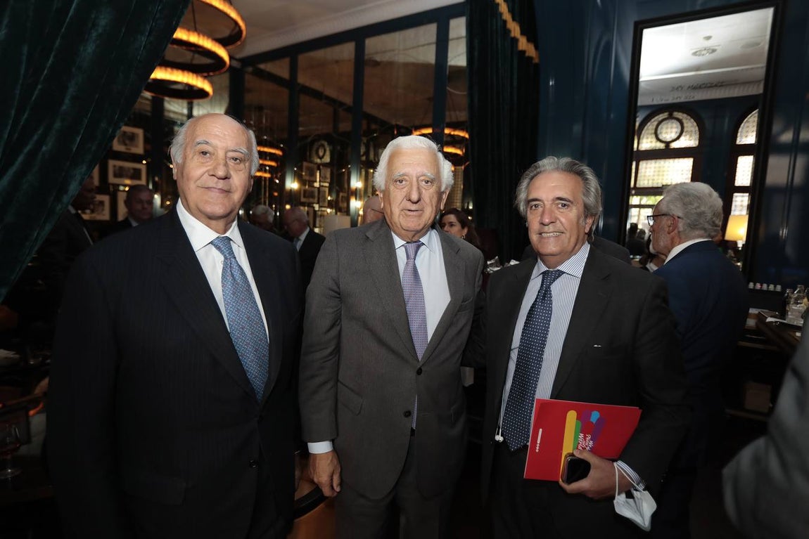 RAÚL DOBLADO / ROCÍO RUZ