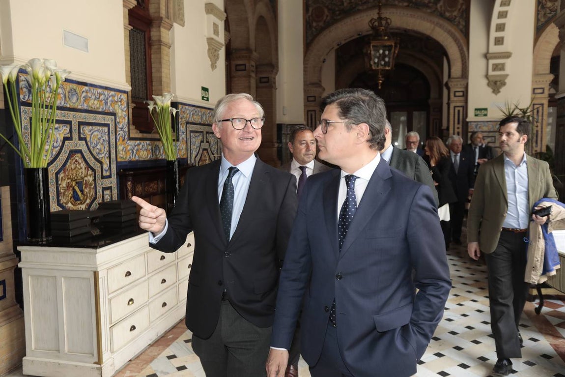 RAÚL DOBLADO / ROCÍO RUZ