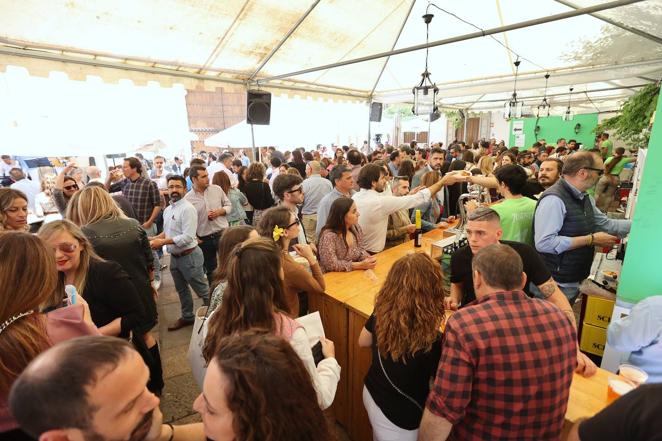 El ambiente del viernes en las Cruces de Córdoba, en imágenes