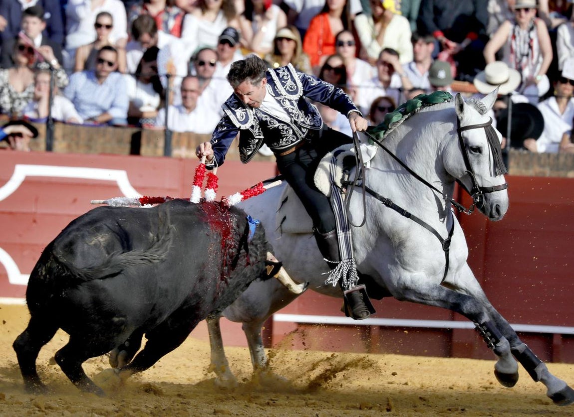 Pablo Hermoso de Mendoza. J. M. SERRANO