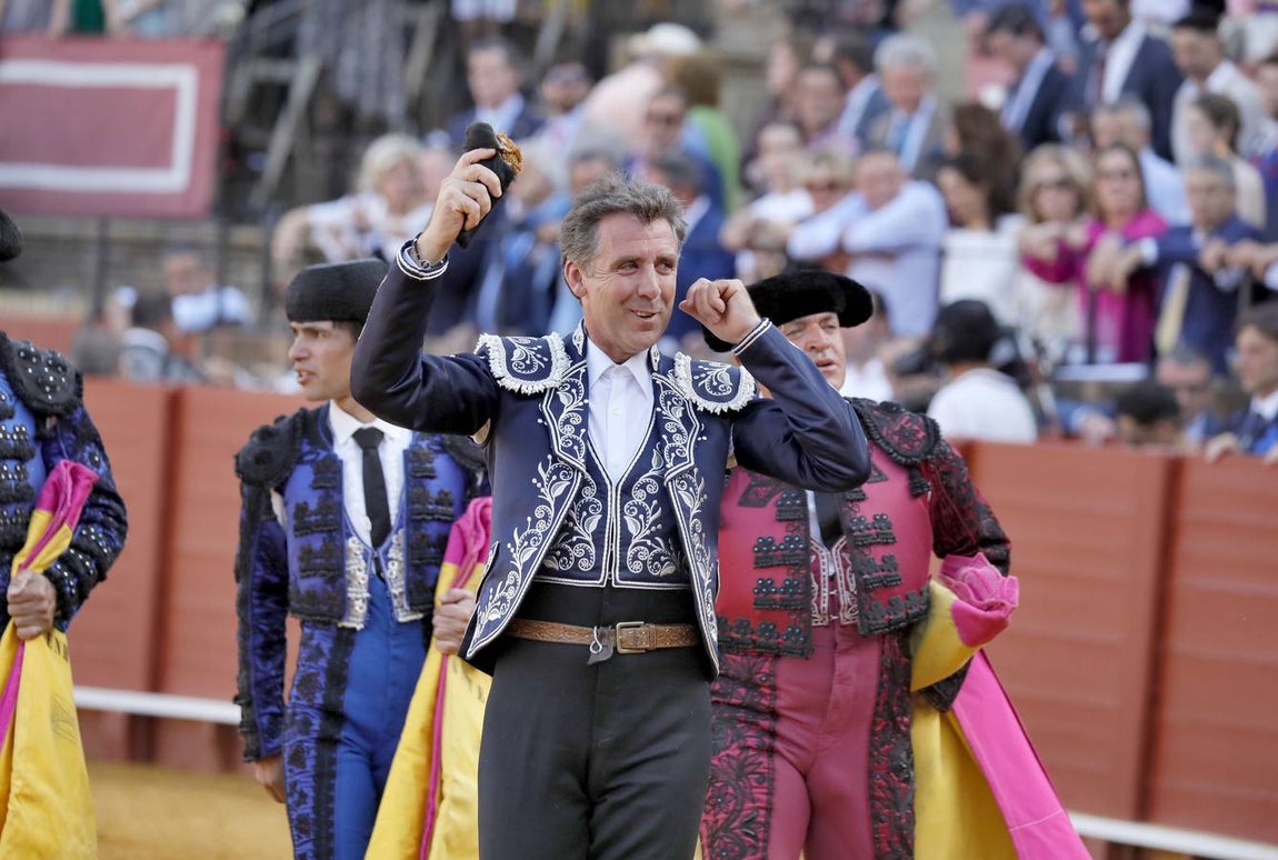 Pablo Hermoso de Mendoza. J. M. SERRANO