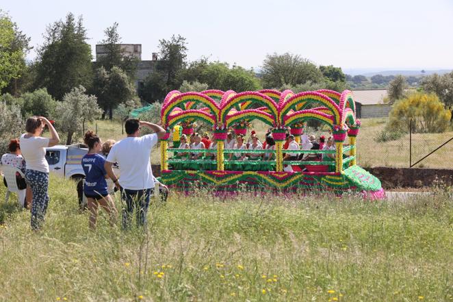 La Romería de la Virgen de Linares en Córdoba, en imágenes