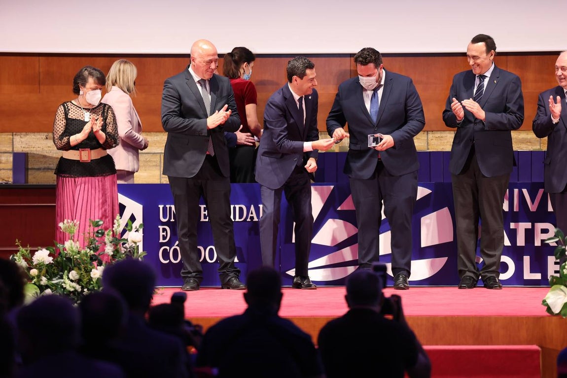 El reconocimiento de la Universidad de Córdoba a la sociedad en sus 50 años, en imágenes