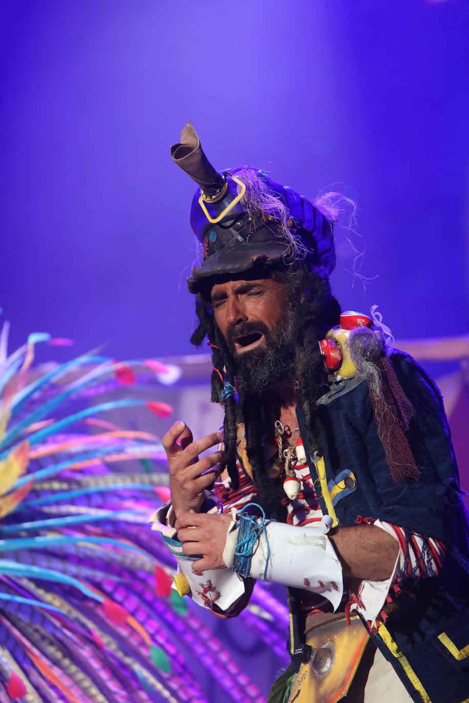 El espectacular pregón de India Martínez en el Carnaval de Cádiz, en imágenes