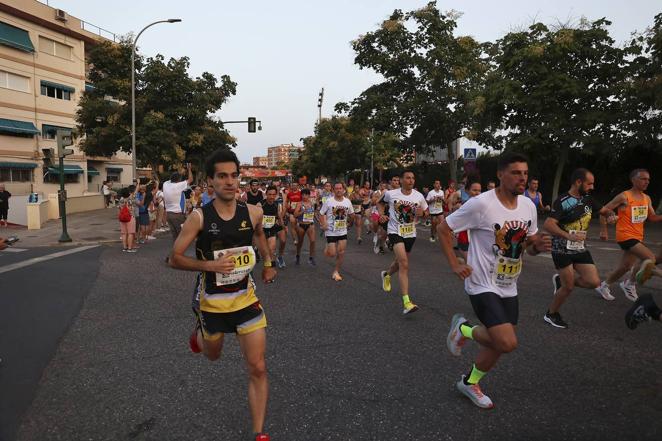 Las mejores imágenes de la Carrera Nocturna Trotacalles en Córdoba
