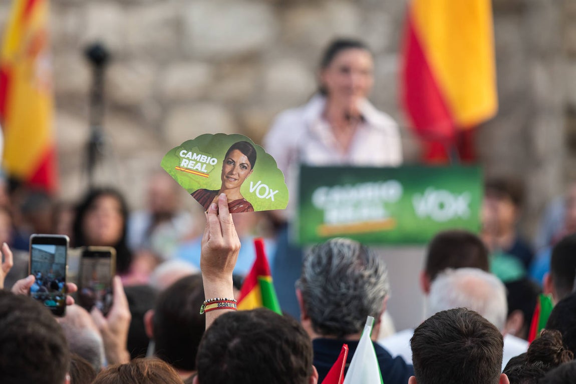El mitin de Vox en Lucena, en imágenes