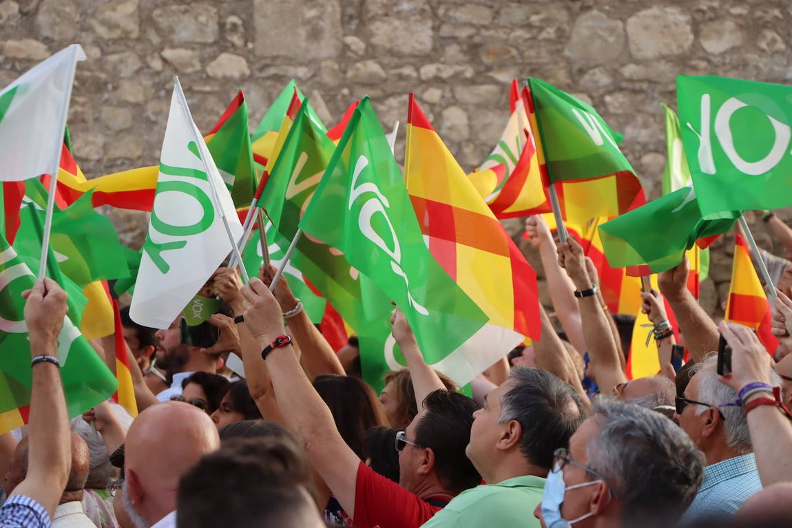 El mitin de Vox en Lucena, en imágenes